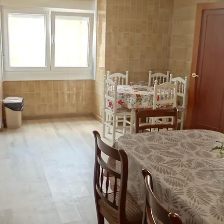 Casa Lago-mari. Casa Grande Cerca Del Mar. Ferienhaus Larino