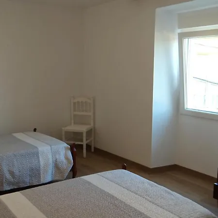 Casa Lago-mari. Casa Grande Cerca Del Mar. Ferienhaus *